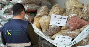AKU bllokon mbi 2.4 tonë produkte me origjinë shtazore dhe fruta të thata