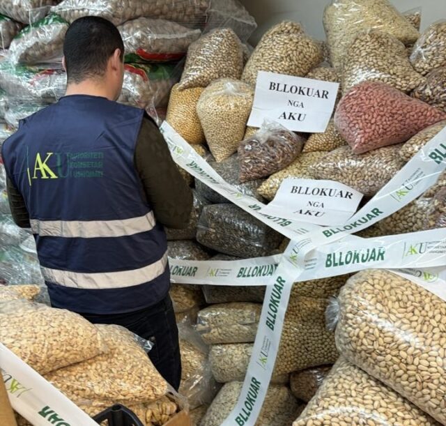 AKU bllokon mbi 2.4 tonë produkte me origjinë shtazore dhe fruta të thata