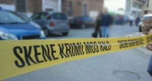 Pla*osje misterioze në Sauk: 18-vjeçarja u vetëq*llua në hotel, 2 të arrestuar për fshehje provash