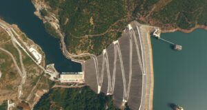 Qeveria do të marrë 40 mln euro kredi për rehabilitimin e hidrocentralit të Fierzës