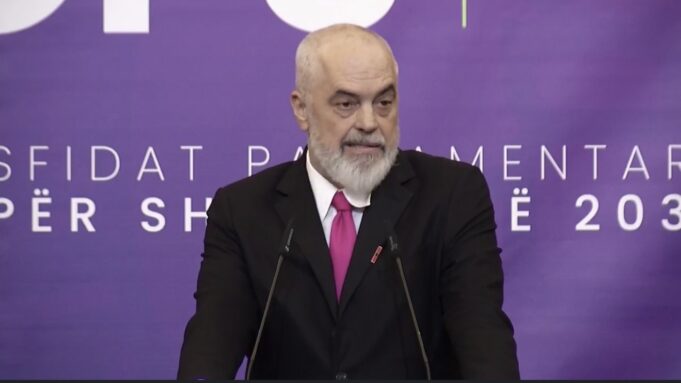 Rama mbron ish-drejtoreshën e AKSHI-t: U nxituan me arrestimin, ka punuar pa orar dhe s’ka as makinë