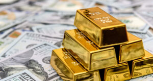 Lufta në Lindjen e Mesme trondit tregjet: Aksionet bien, dollari dhe metalet e çmuara përfitojnë