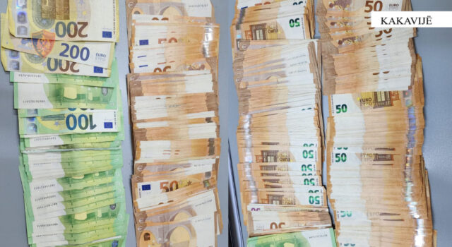 Sekuestrohen rreth 26 mijë euro në Kakavijë