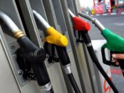 Nafta “thyen” rekord në Shqipëri,198 lekë/litër