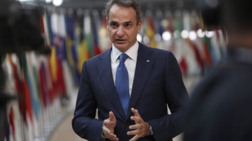 Mitsotakis: Greqia nuk do të marrë pjesë në asnjë operacion ushtarak pranë Iranit