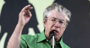 Ka ndërruar jetë në moshën 84-vjeçare Umberto Bossi, themeluesi i Lega Nord