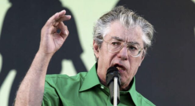 Ka ndërruar jetë në moshën 84-vjeçare Umberto Bossi, themeluesi i Lega Nord