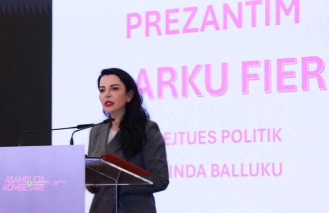 Belinda Balluku pas rikonfirmimit në Fier: “Mirënjohëse për besimin, nder dhe privilegj”