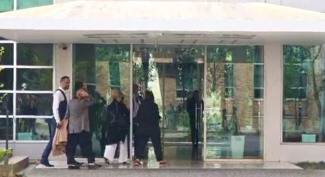 Rama mbledh në takim,drejtuesit e rinje politik ne qarqe