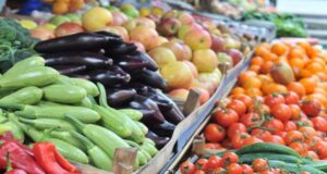 Erion Braçe: Rriten çmimet e perimeve, tregtarët nuk lëshojnë as faturë