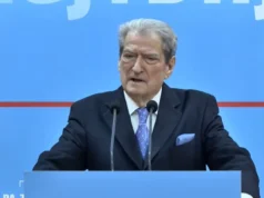 Berisha kundër Bordit të Transparencës për rritjen e çmimit të naftës