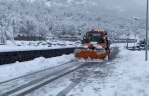 Rikthehet dimri në veri, dëborë në Bogë–Qafë Thore dhe Razëm