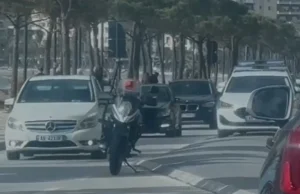 Pronari i lokalit ne Lungomare përfundon në spital pas s*lmit nga 3 persona