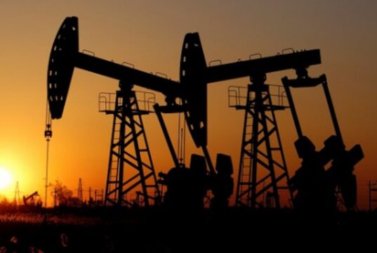 Nafta mbi 125 dollarë për fuçi, tensionet SHBA–Iran tronditin tregjet globale