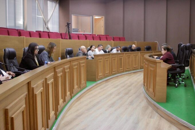 Anëtari i Këshillit Bashkiak: “Patosi u përket socialistëve, jo pazareve”