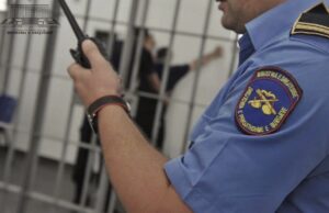 Largohet drejtori i burgjeve Klevis Qosja