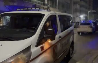 Telefonatë alarmi në Vlorë, policia në kërkim të autorit
