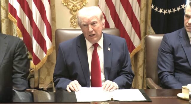 Trump kërcënon Iranin: “Do ta kthejmë në epokën e gurit” – Nafta rritet