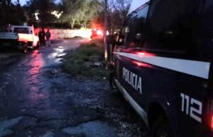 Fier, 40-vjeçari gjendet i pajetë dhe i q*lluar a*më në trup