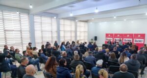 Balluku mbledh asamblen e PS ne PATOS