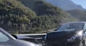 Aksident në rrugën e Lumit të Vlorës, disa të lënduar