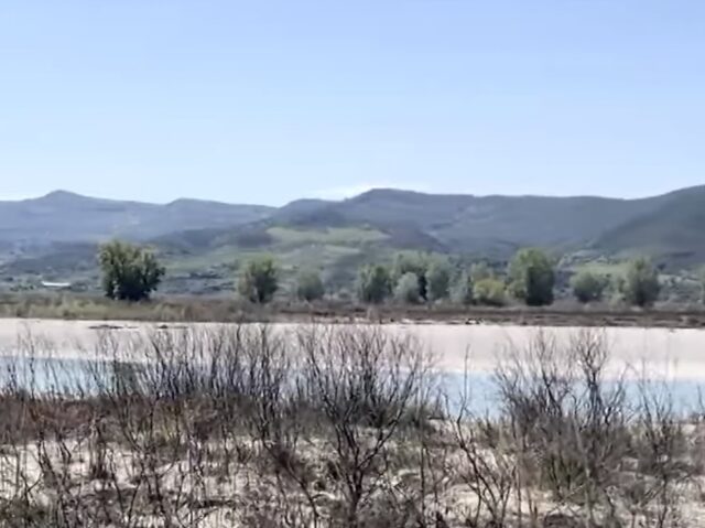 Procedim penal në Fier për ndotjen e lumit Vjosa