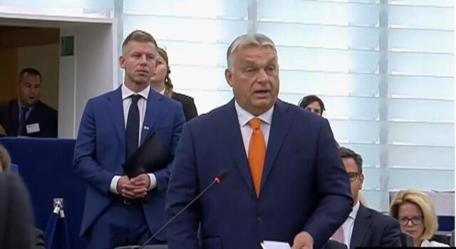 Orban pranon humbjen dhe i uron fitoren rivalit të tij Peter Magyar