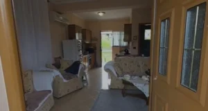 Fier/ Policia: 47-vjeçari humbi jetën nga asfiksia në tentativë vjedhjeje