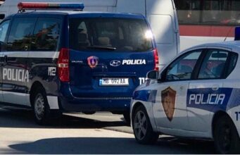 Fier/ Njoftim paraprak: Telefonatë e rreme për vrasje, shoqërohet në polici 68-vjeçari