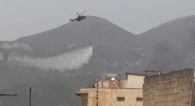 ZJARR MASIV PRANË QSUT-së, EVAKUOHEN BANORËT – 4 TË ASFIKSUAR, NDËRHYRJE EDHE NGA AJRI