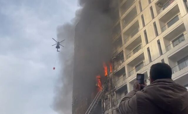 8 persona të lënduar nga zjarri, 7 me asfiksi në QSUT, një zjarrfikëse te Trauma