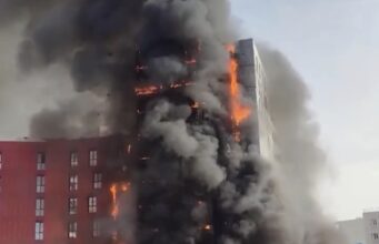 Zjarri ne Tirane,arrestohet menaxherja e marketit dhe administratori i pallatit