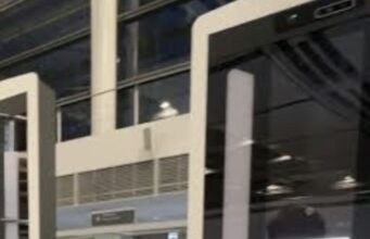 Radhë deri në 3 orë në aeroportet europiane, shkak sistemi i ri EES