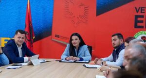 Balluku serish ne Fier/Riorganizim dhe zgjerim i PS në çdo njësi