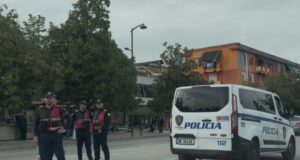 Norvegjezi 28-vjeçar arrestohet në Patos, kapet me dr*ge në makinë me qira