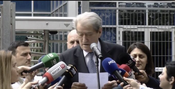 Berisha nga SPAK: “Balla autor i trillimit për ‘Partizanin’, do përballem në gjykatë”