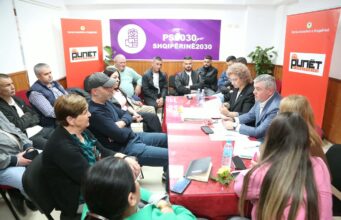 PS vijon takimet e rienergjizimit në Patos: Fokus forcimi i strukturave dhe afërsia me qytetarët