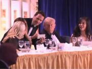 Momentet e panikut në darkën e Korrespondentëve, Trump evakuohet pas të shtënave me a*më