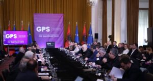 Rama kërkon më shumë angazhim në terren/ Fokus integrimi në BE