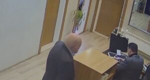 I moshuari g*det me hanxh*r një punonjes ne nje institucion qeveritar në Turqi