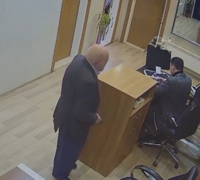 I moshuari g*det me hanxh*r një punonjes ne nje institucion qeveritar në Turqi