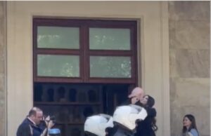 Ambasadorja e SHBA në Greqi takon Ramën në Kryeministri, pritet me përqafime