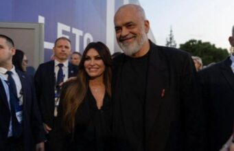 Reagon ambasadorja e SHBA ne Greqi per takimin me Ramen