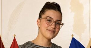Agnes Canaj nga Fieri në finalen Shqipëri–Kosovë të Olimpiadës së Gjuhës Shqipe 2026