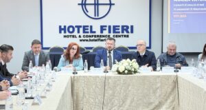 Gjykata e Fierit: Rritje e ndjeshme e çështjeve penale dhe alarm për dhunën në familje