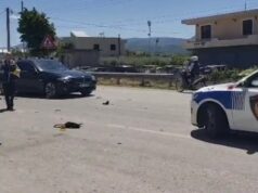Motori perplaset me makinën ne Berat-Dimal, rrezohet pasagjeri duke humbur jeten