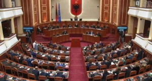 PS voton me 85 vota pro aktin normativ për akcizën e karburanteve