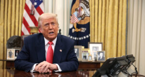 Trump: SHBA pranë ilaçit që “ndalon vdekjen”, pretendon rezultate të para pozitive