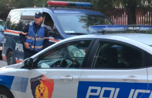 Morën peng dhe dhunuan një person, arrestohen 2 autorët e dyshuar