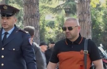 Hita përjashton nga Policia Uljan Shpatarakun, ish-bashkëpunëtorin e afërt të Prodës